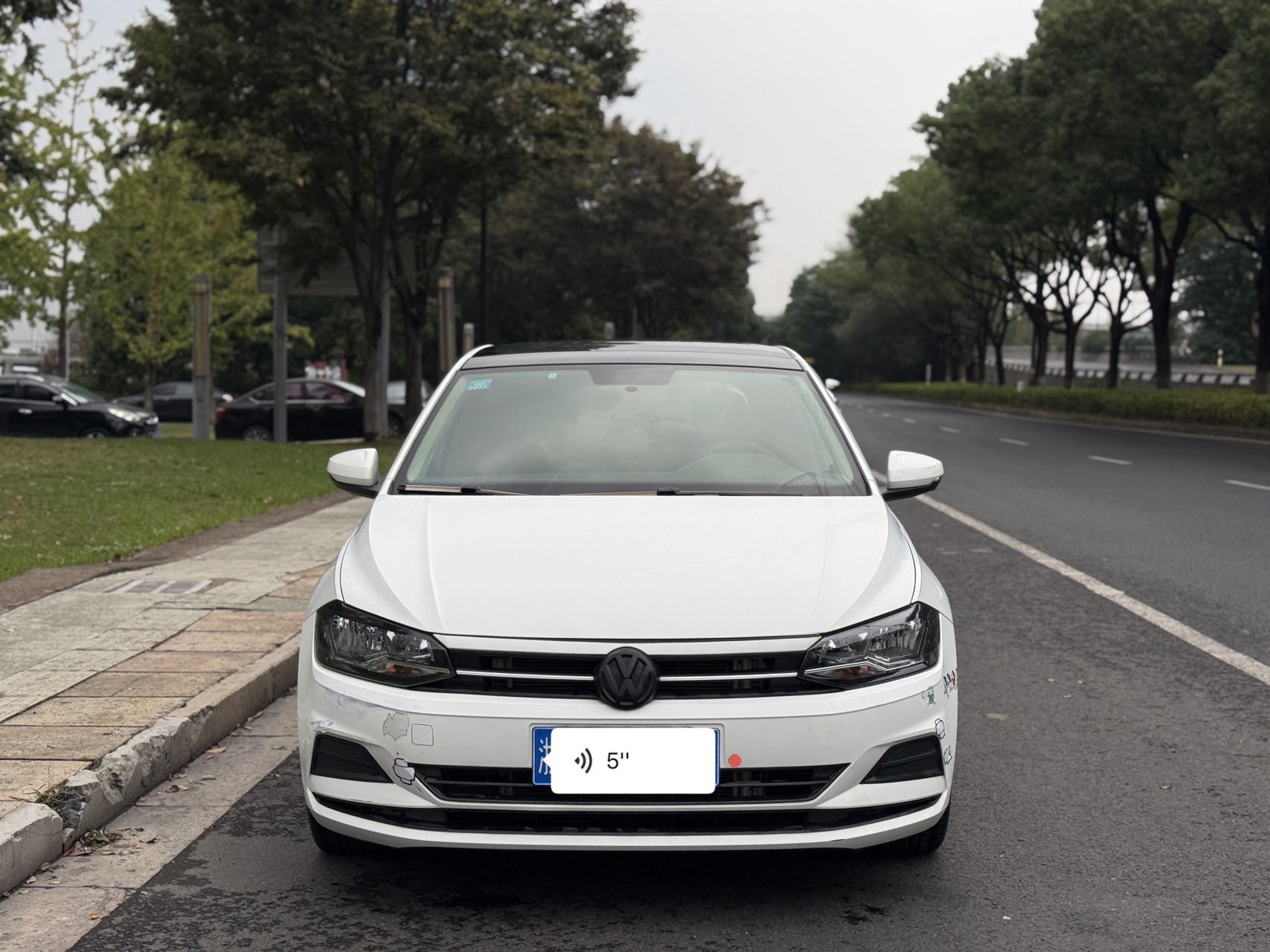 Volkswagen Polo 2019 car image #4