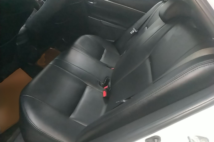 Toyota Corolla 2017 car image #17