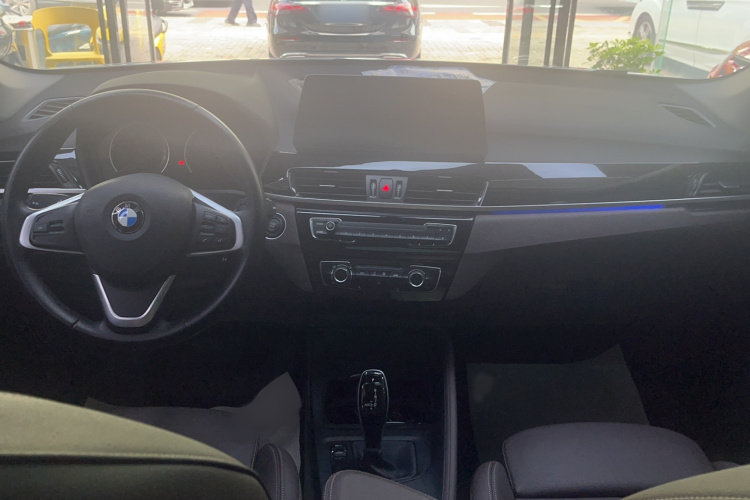 BMW X1 2021 #8 BMW X1 2021 car image #8