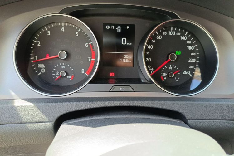 Volkswagen Golf 2016 car image #8