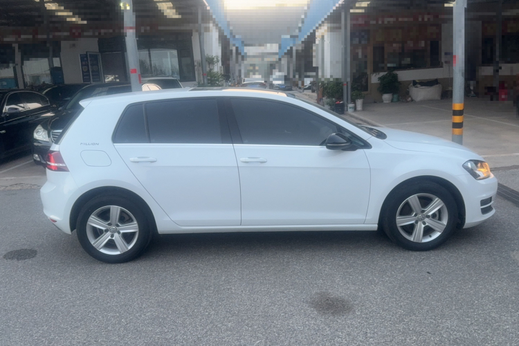Volkswagen Golf 2017 #5 Volkswagen Golf 2017 car image #5
