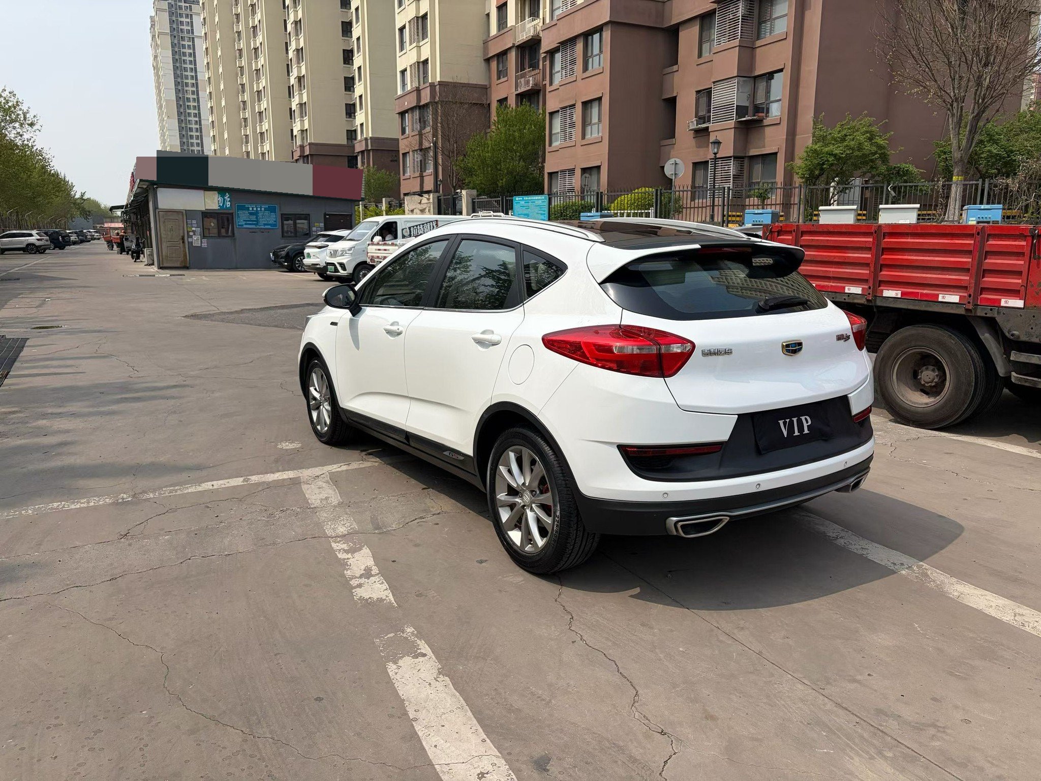 GEELY Emgrand GS 2016 car image #7
