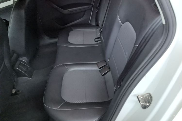Volkswagen Santana 2016 car image #13