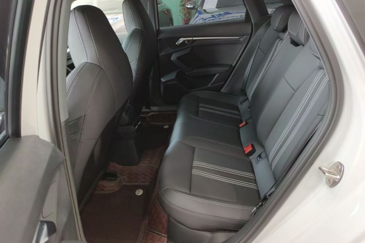 Audi A3 2022 immagine di auto #17