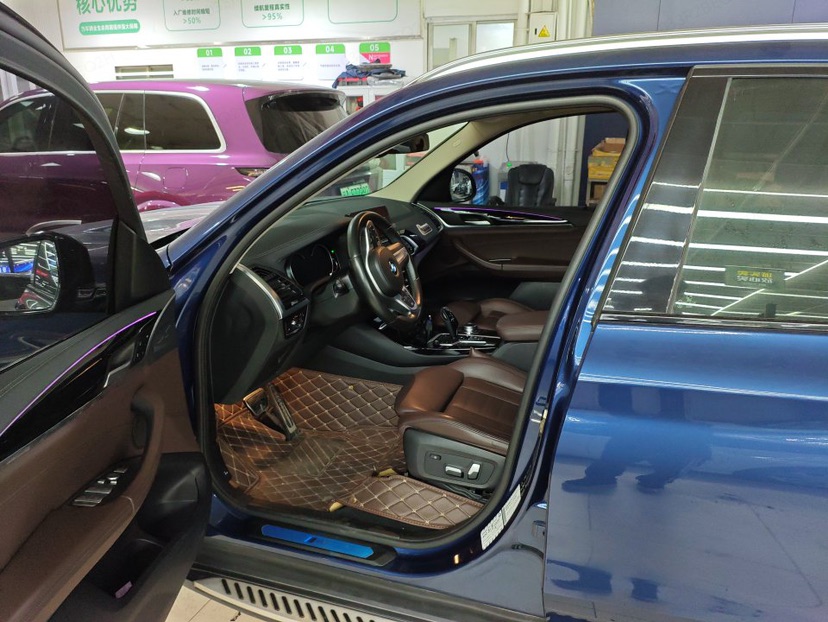 BMW X3 2019 car image #6