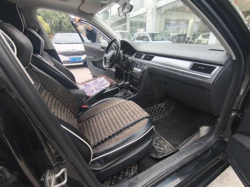 Volkswagen Bora 2019 car image #8