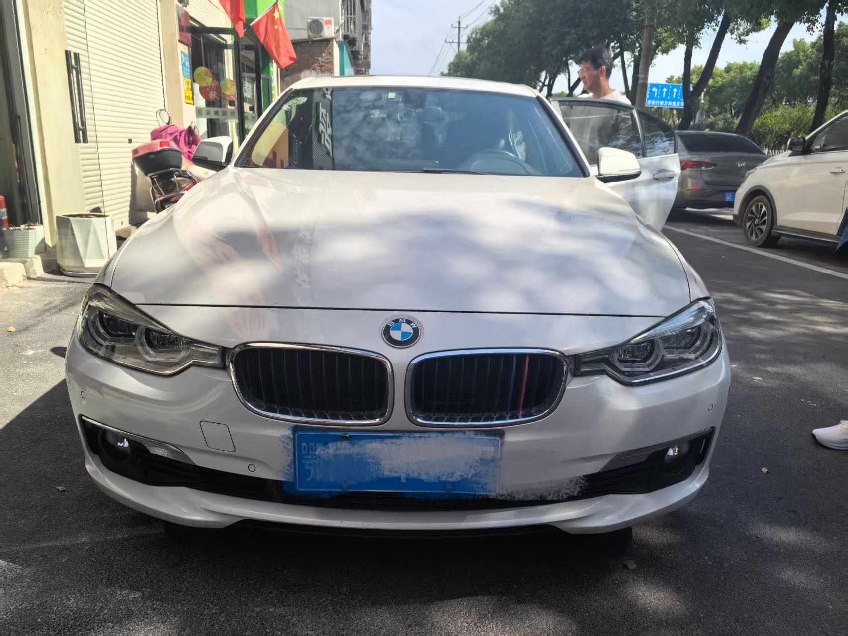 BMW 3 Series 2017 #2 BMW 3 Series 2017 car image #2