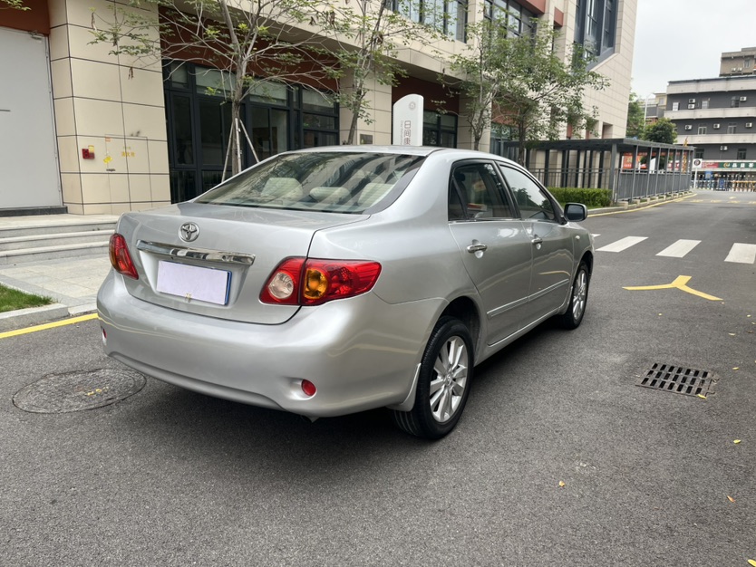 Toyota Corolla 2010 car image #7