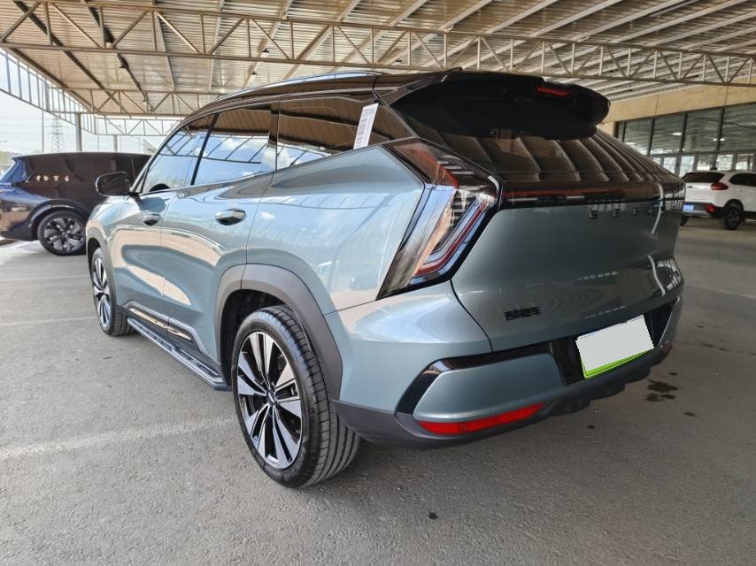 GEELY Boyue L 2025 car image #6