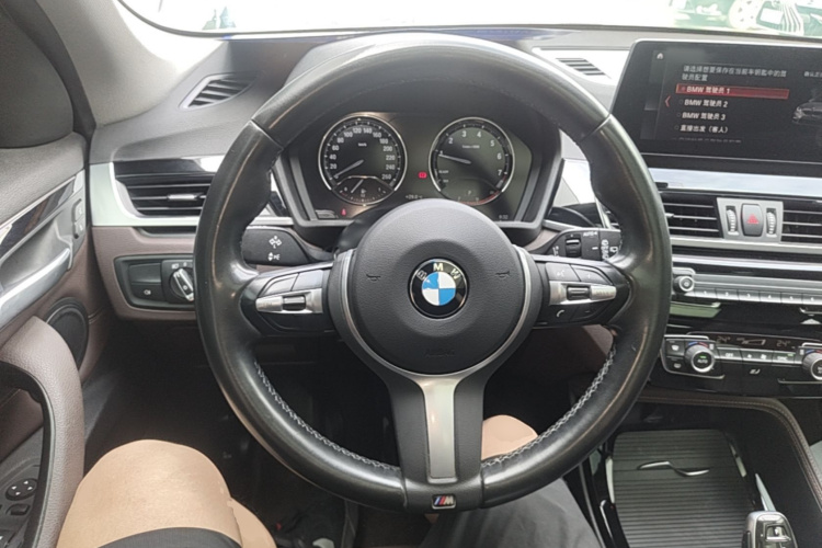 BMW X1 2020 immagine di auto #11