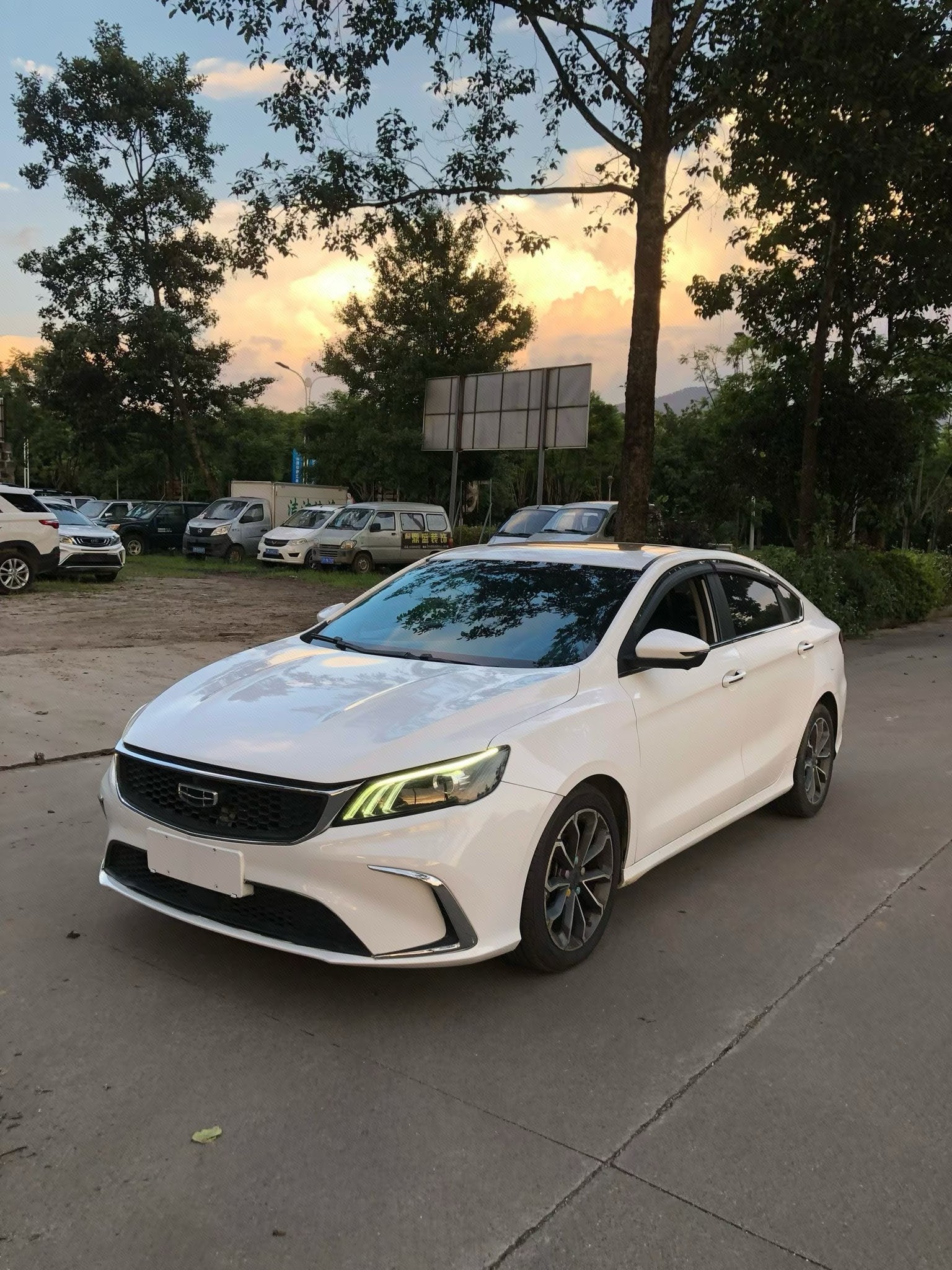 GEELY Binray 2021 GEELY Binray 2021 car image