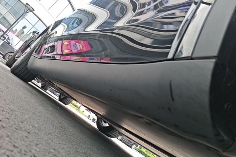 Tesla Model Y 2022 immagine di auto #26