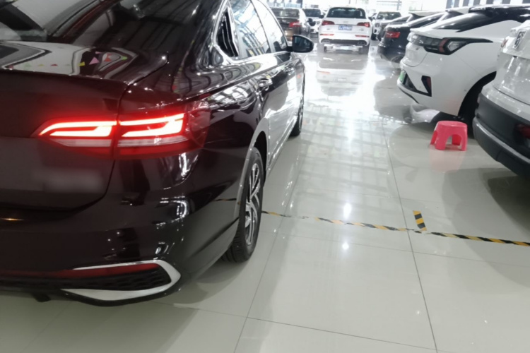 Volkswagen Lavida 2023 imagem de carro #8