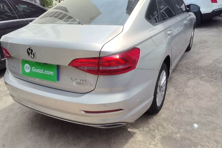 Volkswagen Lavida 2021 car image #8