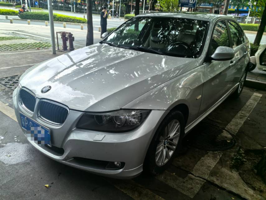 BMW 3 Series 2012 BMW 3 Series 2012 car image