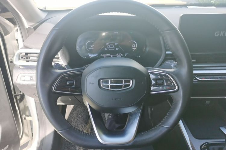 GEELY Emgrand 2022 car image #11