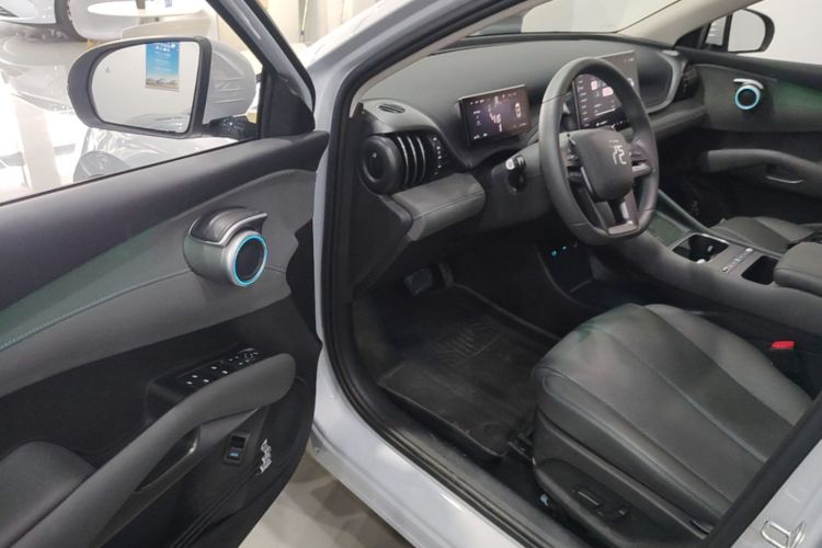 BYD Yuan Plus 2025 car image #16