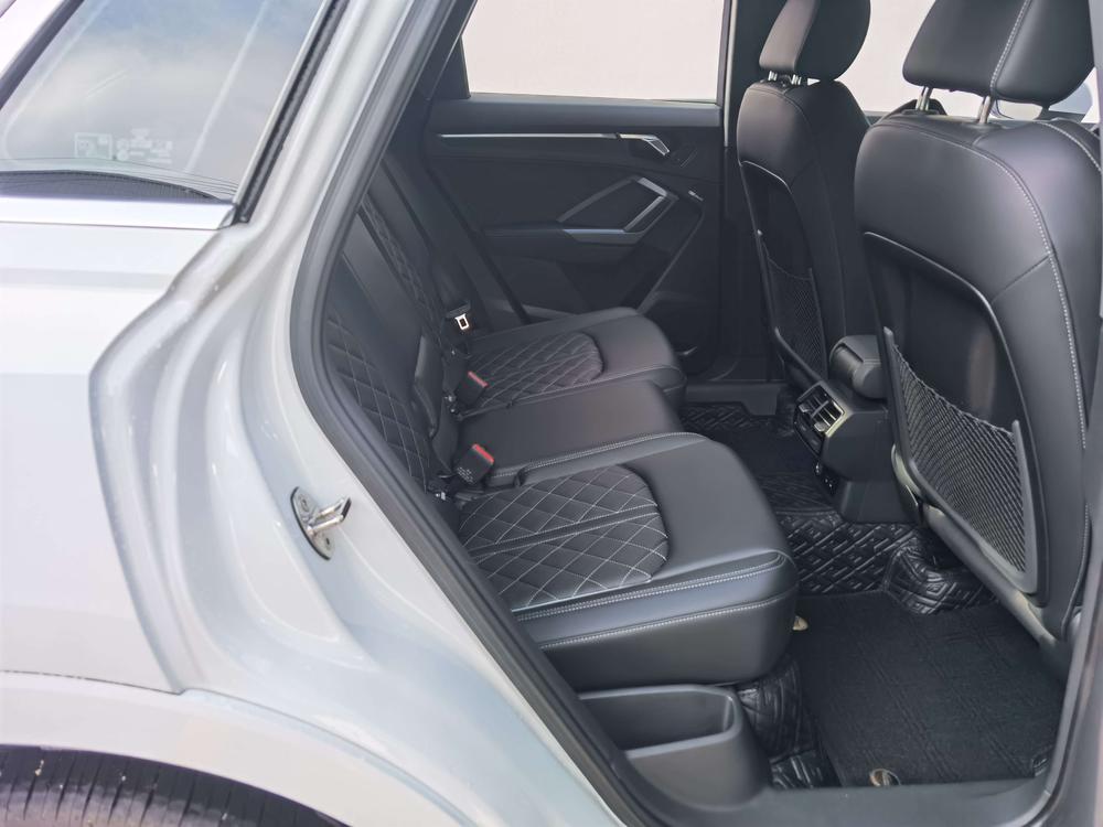 Audi Q3 2024 #27 Audi Q3 2024 car image #27