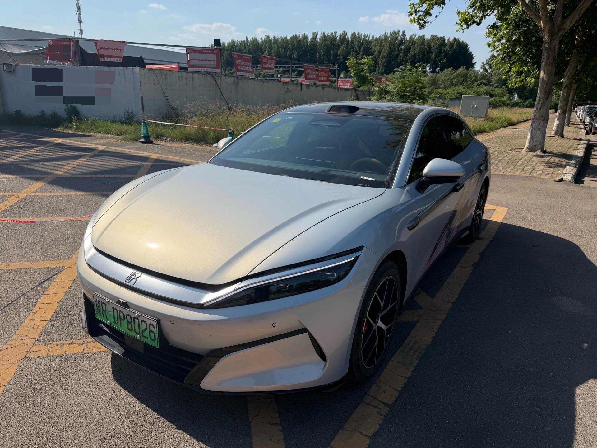 BYD HanL 2025 BYD HanL 2025 immagine di auto
