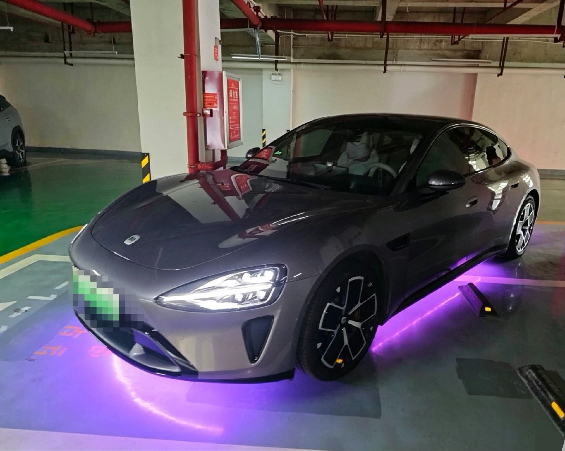 MI SU7 2025 car image 