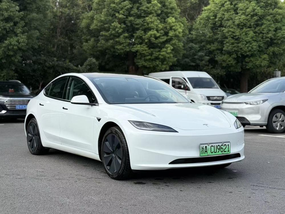 Tesla Model 3 2025 #3 Tesla Model 3 2025 car image #3