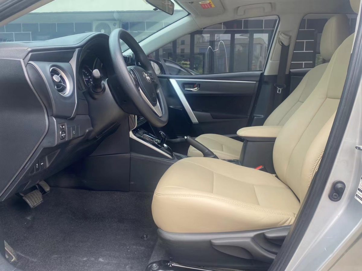 Toyota Corolla Hybird E+ 2020 immagine di auto #6