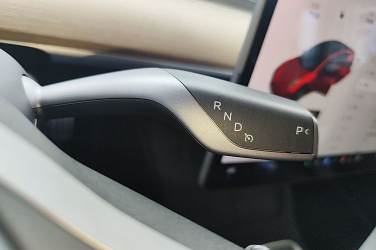 Tesla Model 3 2021 #14 Tesla Model 3 2021 car image #14