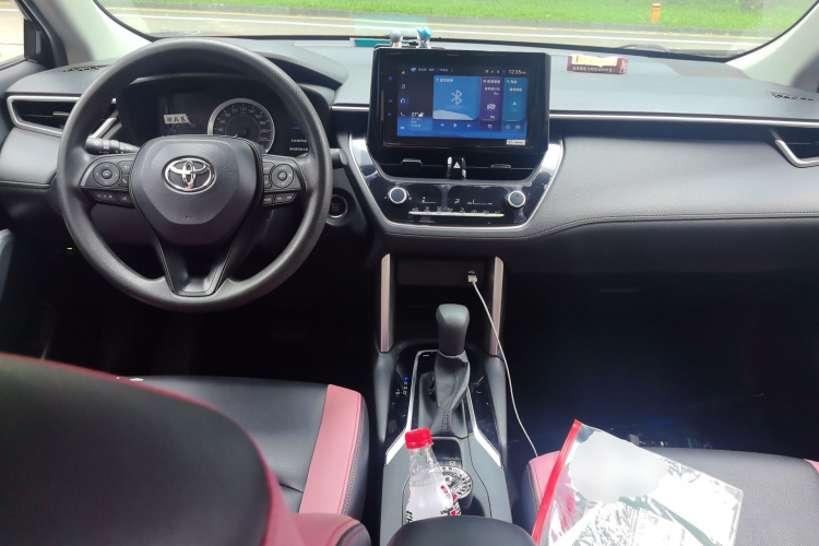 Toyota Corolla Cross 2022 #7 Toyota Corolla Cross 2022 car image #7
