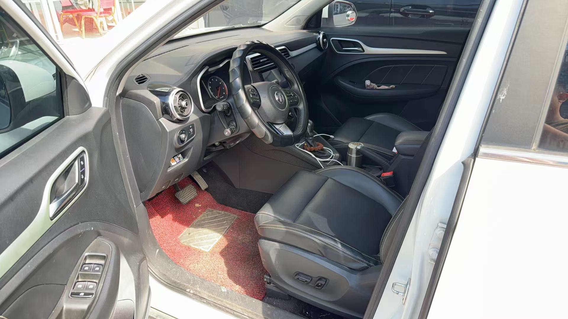 MG ZS 2019 car image #3