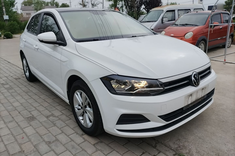 Volkswagen Polo 2022 car image #4