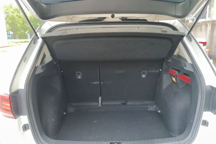 Volkswagen Tharu 2019 car image #19