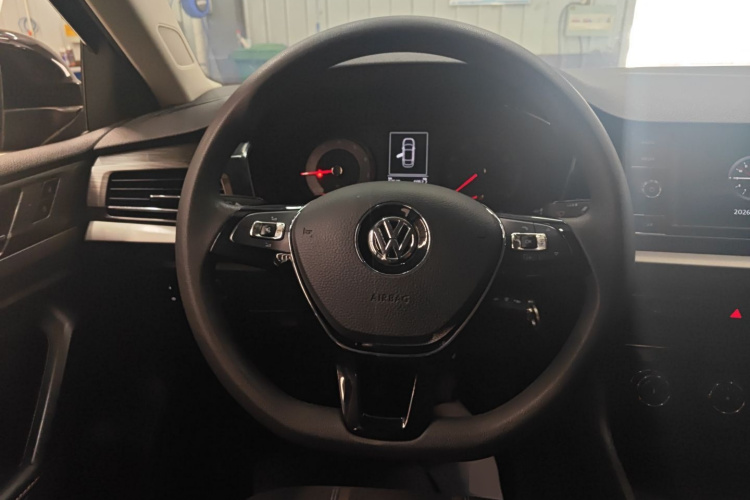 Volkswagen Lavida 2018 #11 Volkswagen Lavida 2018 car image #11