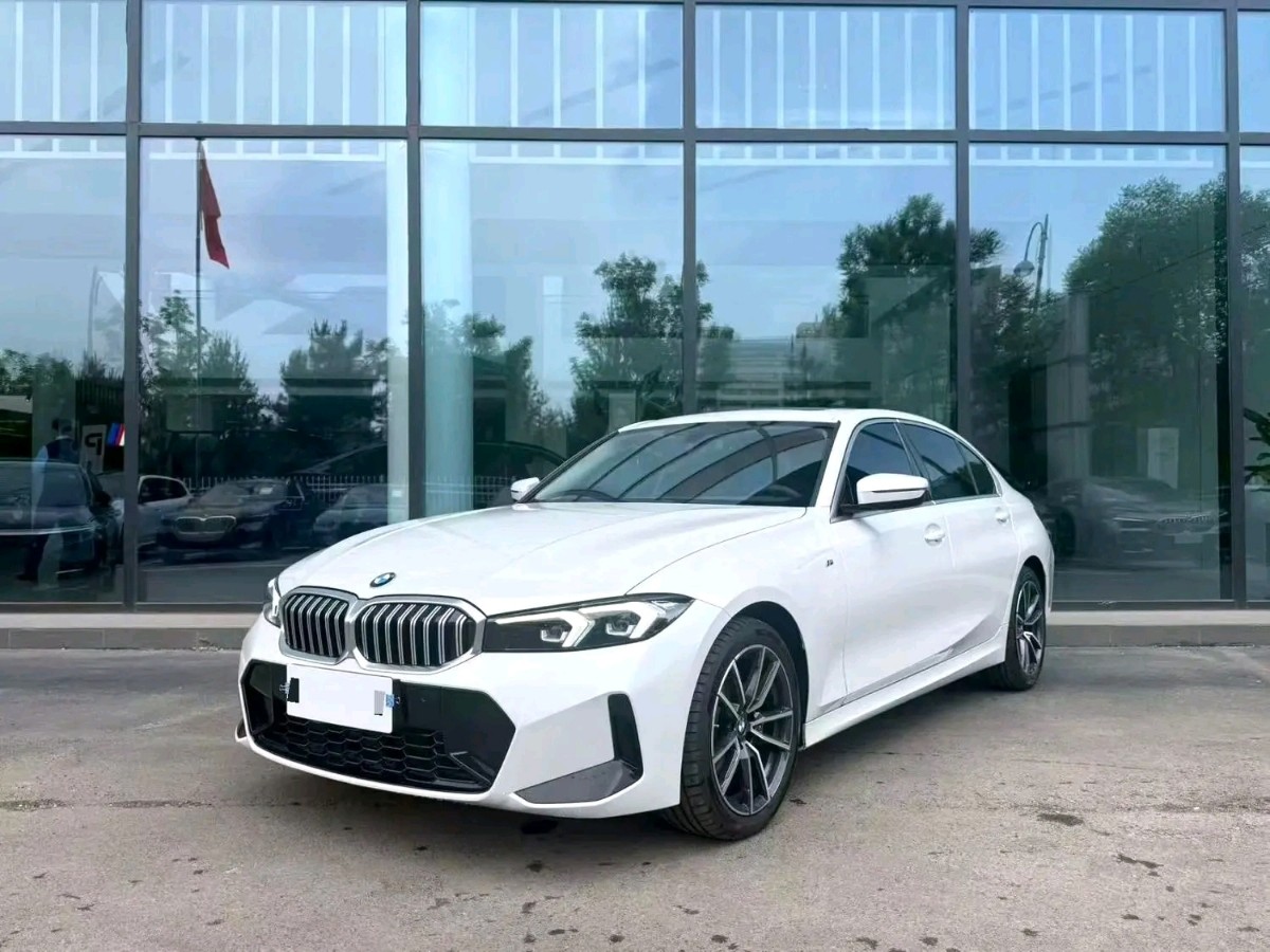 BMW 3 Series 2023 BMW 3 Series 2023 car image