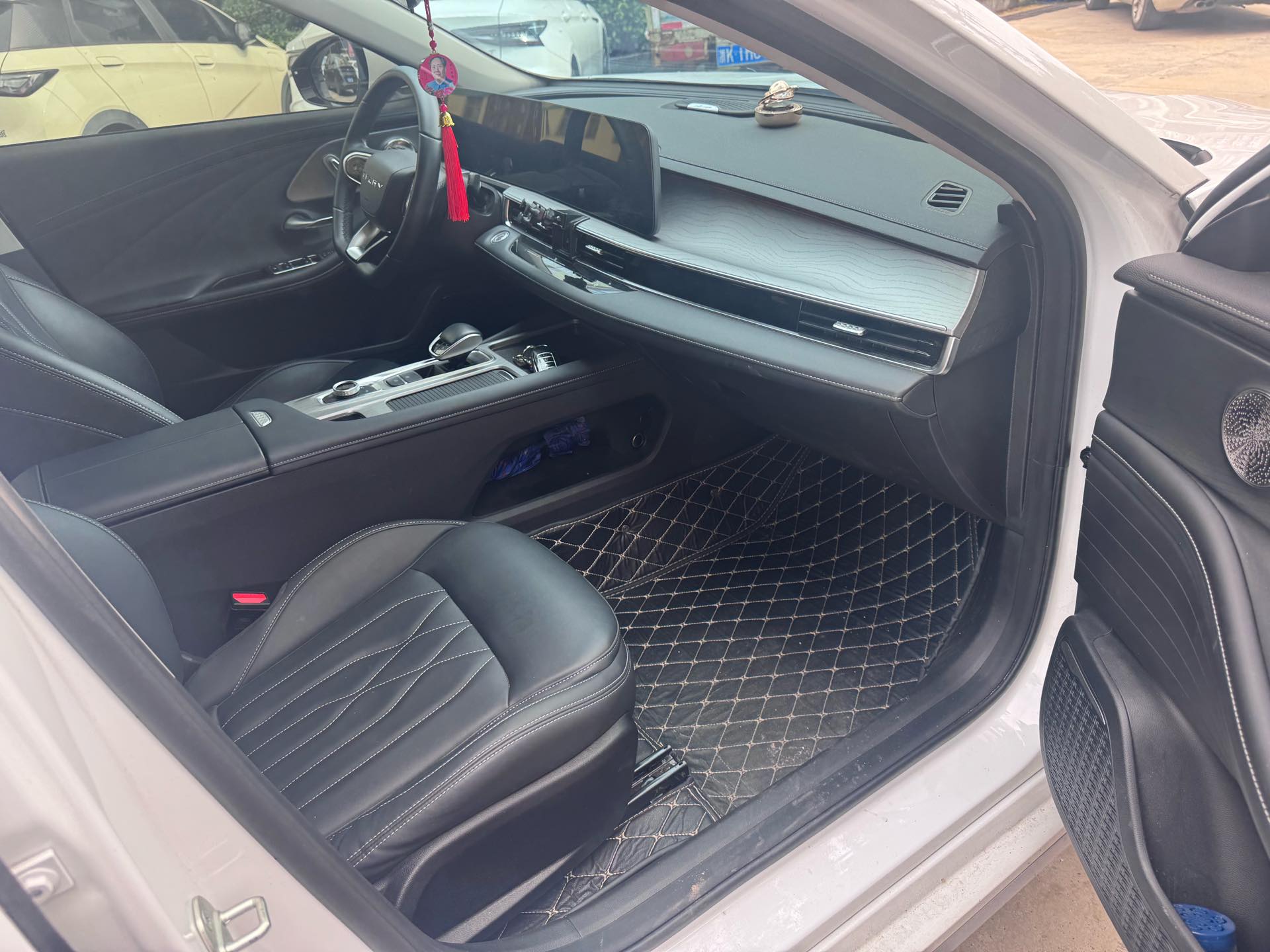 Chery Arrizo 8 2025 car image #8
