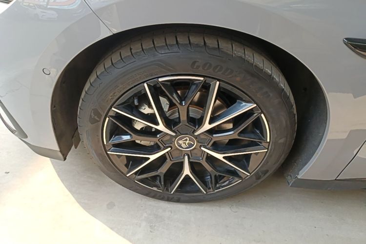 BYD Han 2025 #9 BYD Han 2025 immagine di auto #9