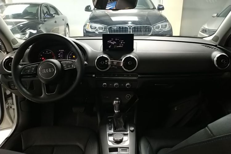Audi A3 2018 #11 Audi A3 2018 car image #11