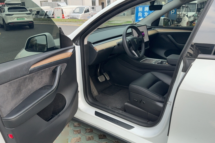 Tesla Model Y 2022 #12 Tesla Model Y 2022 immagine di auto #12