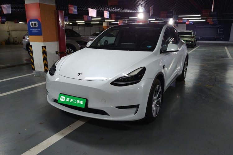 Tesla Model Y 2021 #2 Tesla Model Y 2021 car image #2