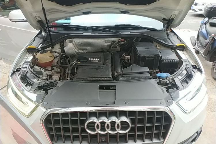 Audi Q3 2015 #22 Audi Q3 2015 car image #22