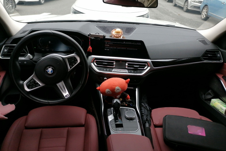 BMW 3 Series 2021 #7 BMW 3 Series 2021 car image #7