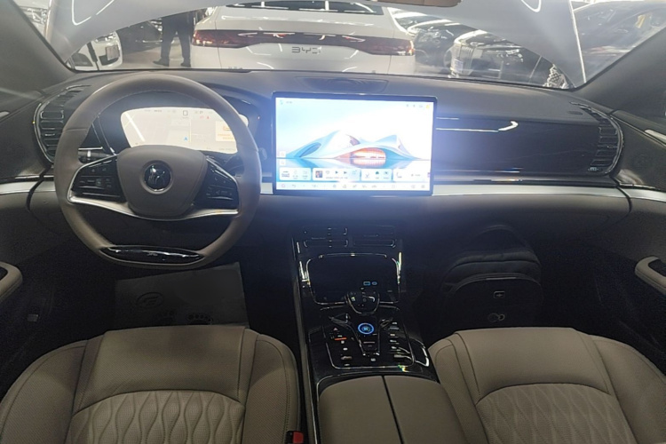 BYD Han 2024 #10 BYD Han 2024 صورة سيارة #10
