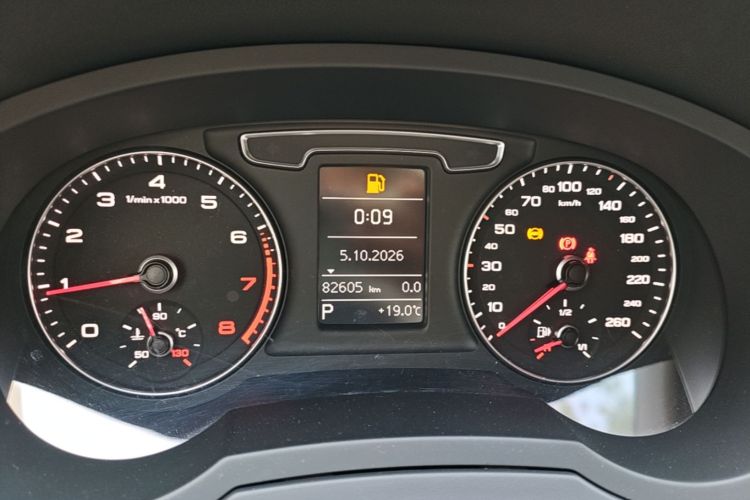 Audi Q3 2017 #12 Audi Q3 2017 car image #12