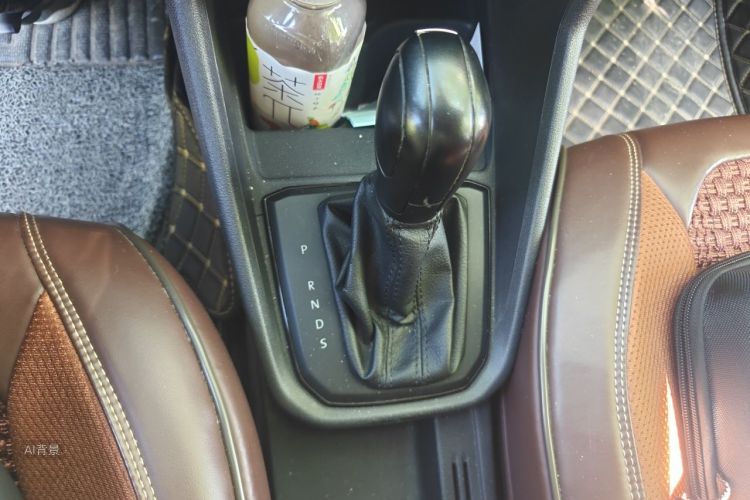 Volkswagen Santana 2018 car image #16