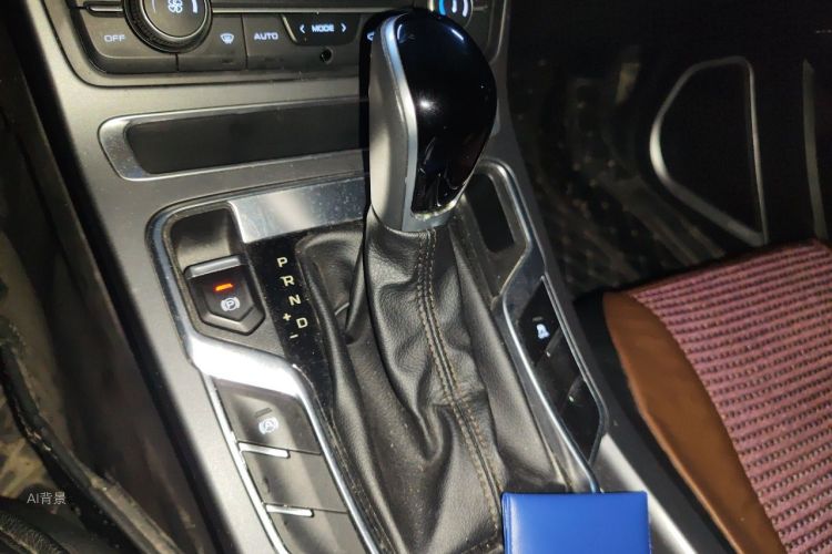 GEELY Emgrand 2020 car image #16