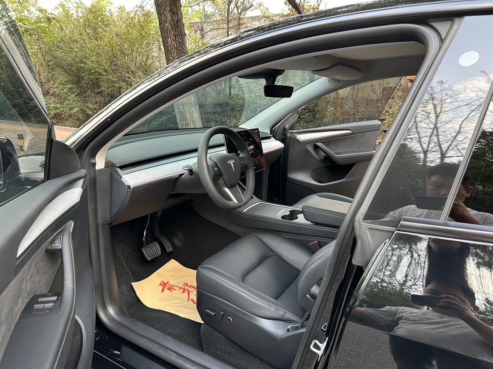 Tesla Model Y 2023 #24 Tesla Model Y 2023 immagine di auto #24