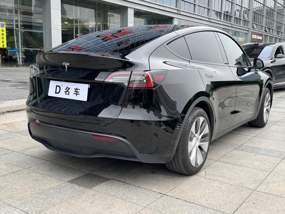 Tesla Model Y 2023 #7 Tesla Model Y 2023 immagine di auto #7