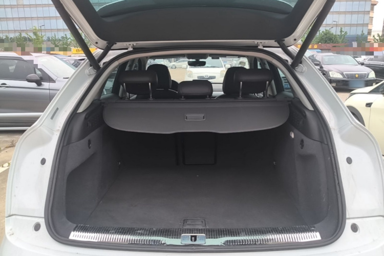 Audi Q3 2019 #21 Audi Q3 2019 car image #21