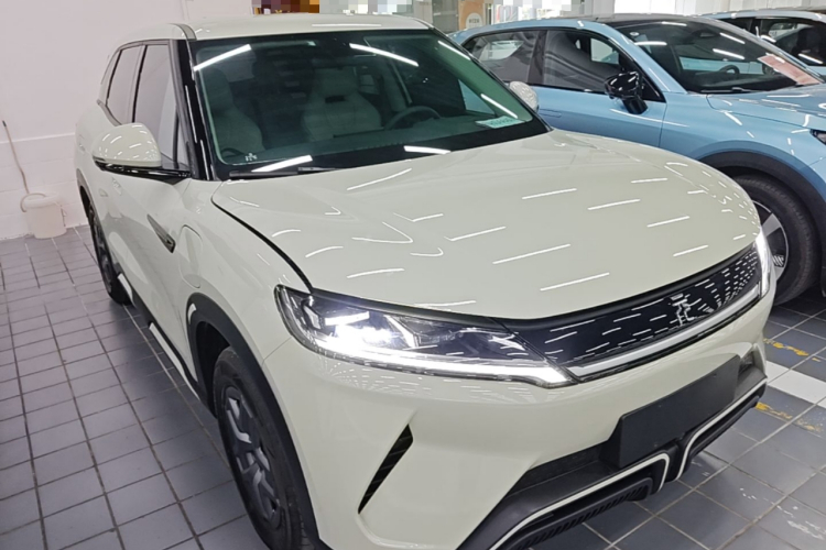 BYD YuanUP 2024 car image #4