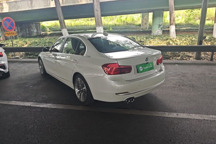 BMW 3 Series 2019 #5 BMW 3 Series 2019 car image #5