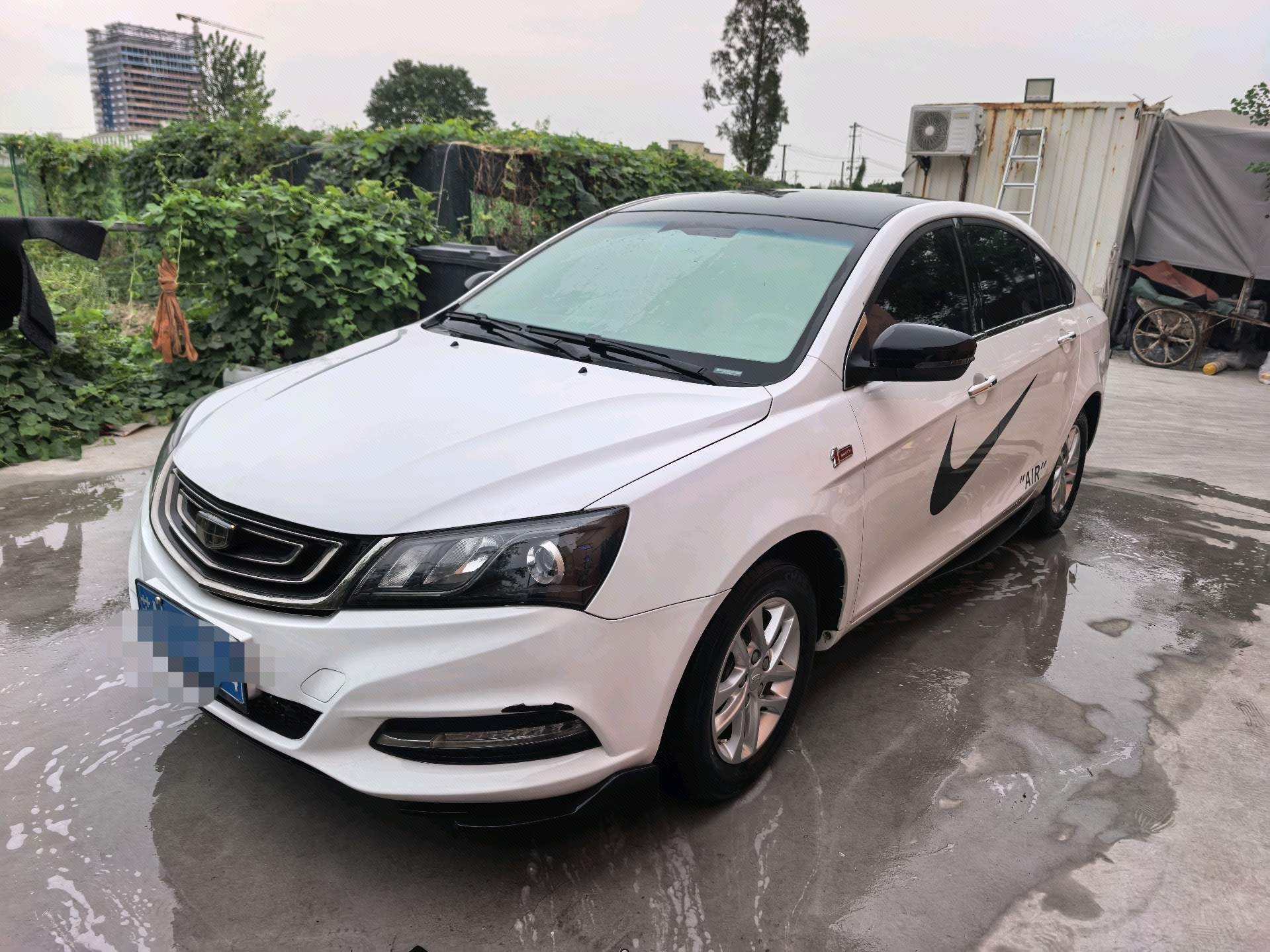 GEELY Emgrand 2017 GEELY Emgrand 2017 car image